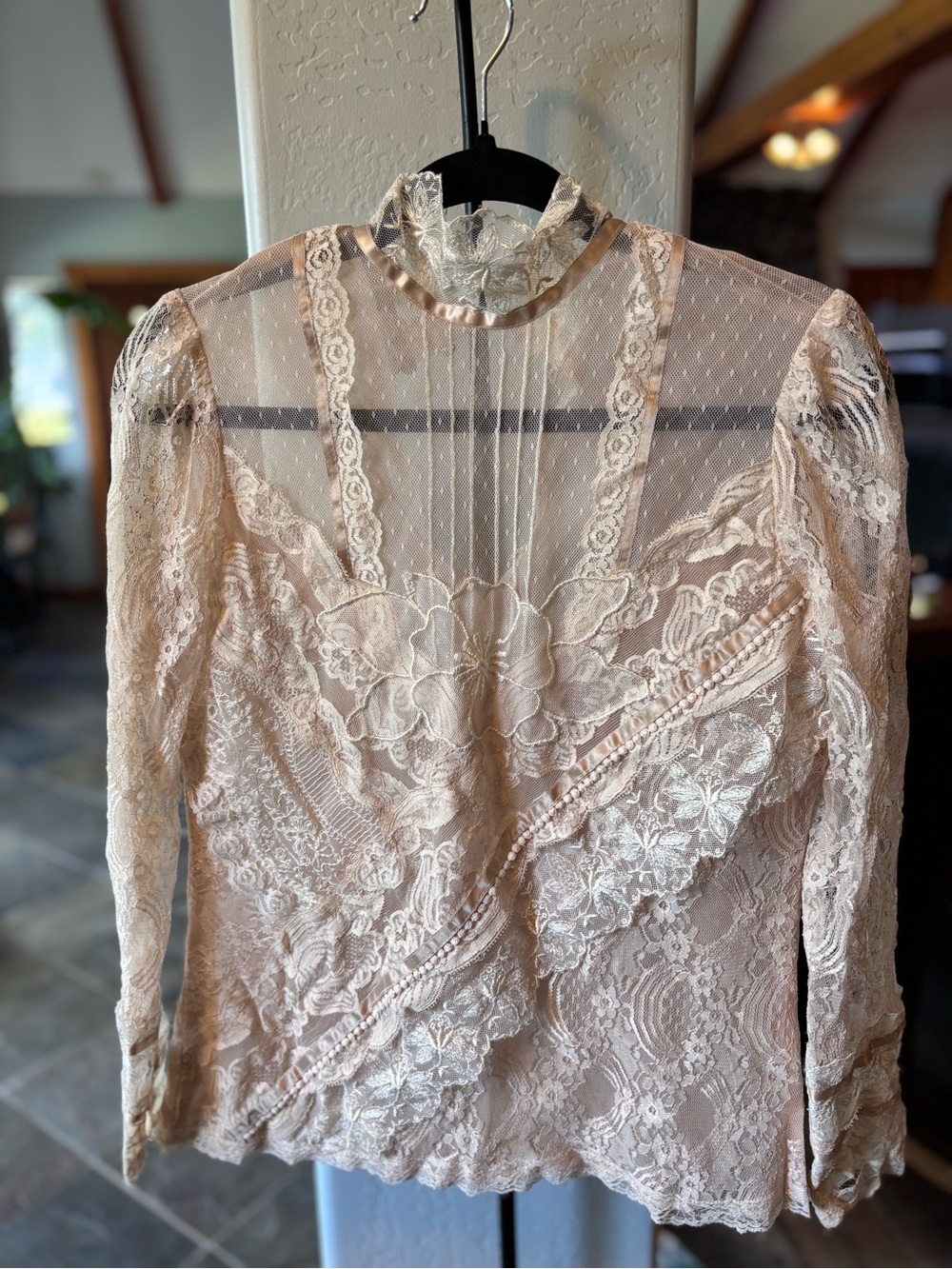 Vintage Cream Lace High Neck Blouse Victorian Pearl Buttons Sheer Romantic M/L